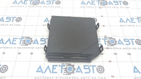 Nissan Rogue 14-20 square underhood fuse box cover