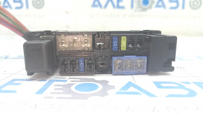 Fuse box underhood left Nissan Rogue 14-20