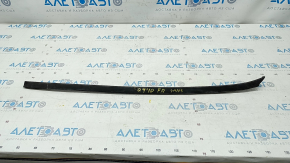 Right windshield molding Audi Q7 4L 10-15 tear