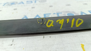 Right windshield molding Audi Q7 4L 10-15 tear