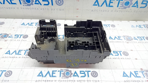 Jeep Cherokee KL 14-23 Underhood Fuse Box Housing