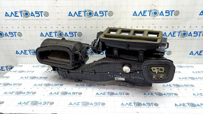 Heater assembly Dodge Durango 14 - broken mount