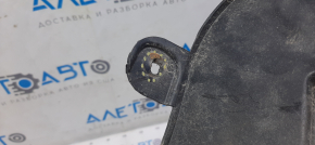 Rear left protection Hyundai Sonata 14 broken fasteners