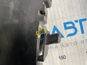 Rear bumper mount left Audi Q7 4L 10-15 broken mount