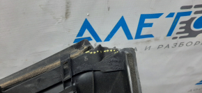 Windscreen wiper grille plastic Nissan Murano z52 15 - broken mount, broken corner