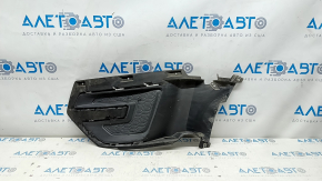 Left fog light plug Ford Explorer 16-17 rest scratches