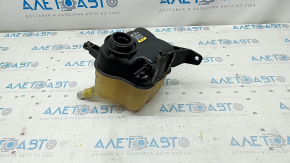 Expansion tank cooling Ford Explorer 11-19 without cap
