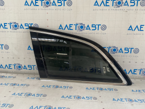 Window blind glass rear left Audi Q7 4L 10-15 with moldings, tinted, scratches