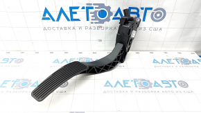 Dodge Challenger 11-19 Gas Pedal