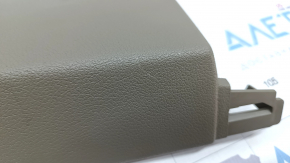 Front pillar trim right lower Audi Q7 4L 10-15 beige, for dry cleaning, scratch