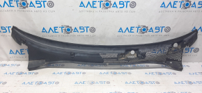 Windscreen wiper grille plastic Fiat 500 12-19 torn seal, broken, scratches