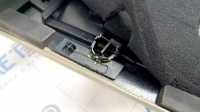 Door trim card front right Audi Q7 4L 10-15 beige, molding under wood gloss, BOSE, scratches, needs cleaning, broken fastening, cracked