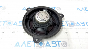 Speaker rear left Nissan Pathfinder 13-20 dented