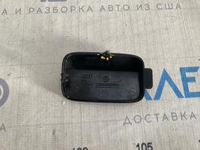 Rear bumper tow hook plug right Audi Q7 4L 10-15 broken mount