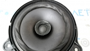Speaker rear left Nissan Murano z52 15 - crack, breaks, dented