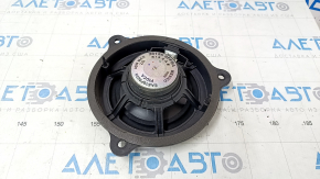 Speaker rear right Nissan Murano z52 15 - tear, fracture