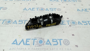 Front bumper mount left VW Tiguan 12-17 rest, crack in mount