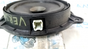 Speaker rear right Nissan Versa 12-19 usa dented, broken