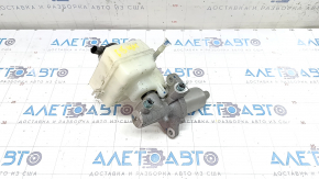 Brake master cylinder with reservoir BMW X5 F15 14-18 N55, 4.4T with cover