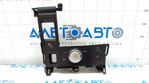 Control panel for gearbox modes and seat heating Lexus CT200h 11-13 crack in mount