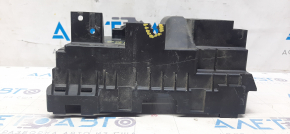 Chrysler 200 15-17 underhood fuse box housing broken mount