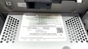 CD-changer, Radio, Tape recorder Honda Accord 13-17 chrome is used, scratches