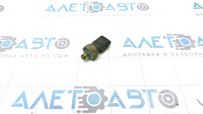 Fuel pressure sensor Audi Q7 4L 10-15 on the tube