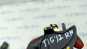 Right control buttons on the steering wheel VW Tiguan 12-17 breakage of the fastener