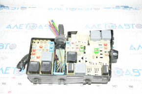 Ford Escape MK3 13-19 2.5 underhood fuse box, broken mount