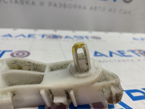 Front bumper mount left Mitsubishi Outlander 16-21 rest, mount broken