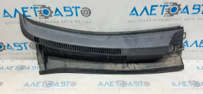 Windscreen wiper grille plastic right Toyota Prius 20 04-09 without plug, scratches, torn seal
