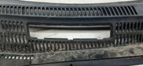 Windscreen wiper grille plastic right Toyota Prius 20 04-09 without plug, scratches, torn seal