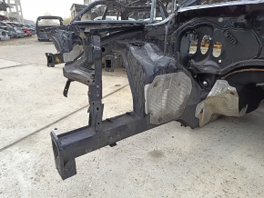 Front right quarter Audi Q7 4L 10-15 black, with central pillar