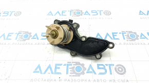 Thermostat housing Audi Q7 4L 10-15
