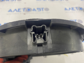 Front right door speaker Nissan Leaf 11-17 is torn