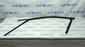 Front left glass seal Audi Q5 80A 18-24