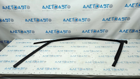 Glass seal front right Audi Q5 80A 18-24