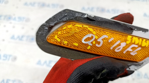 Front bumper reflector left Audi Q5 80A 18-20 broken, peeled off