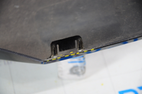 Front bumper trim central Mitsubishi Outlander 16-21 rest scratches, bumps, broken fasteners
