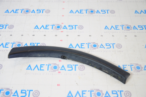 Front right wing arch trim Mitsubishi Outlander 14-21 on the bumper, minor scratches, broken fastener