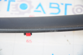 Front right wing arch trim Mitsubishi Outlander 14-21 on the bumper, minor scratches, broken fastener