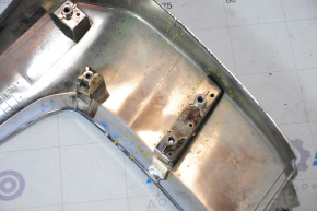 Front bumper molding chrome central left Mitsubishi Outlander 16-21 rest sand, broken crepe, scratches, cracks