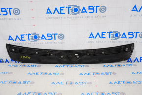 Radiator grill grill Ford Escape MK3 13-16 prerest with emblem chrome strip, broken crepe, scratches