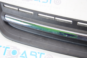 Radiator grill grill Ford Escape MK3 13-16 prerest with emblem chrome strip, broken crepe, scratches