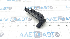 Relay block housing underhood left Infiniti JX35 QX60 13- lower part