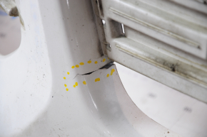 Front bumper bare Ford Escape MK3 13-16 prerest white UG broken fastener, pressed, cracked