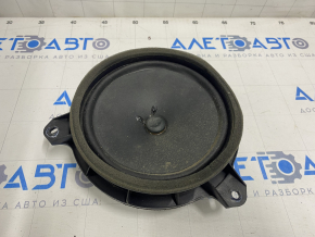 Subaru Outback 15-19 rear right speaker dented