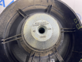 Subaru Outback 15-19 rear right speaker dented