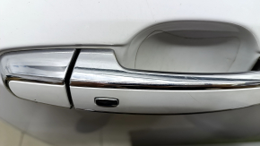 Door assembly front right Chevrolet Volt 16- keyless, white GAZ, scratches on the handle