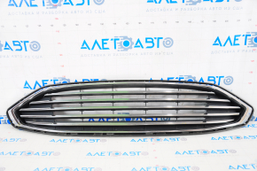 Radiator grill assembly with frame Ford Fusion mk5 17-18 sand, cracks, bumps on chrome, broken fasteners